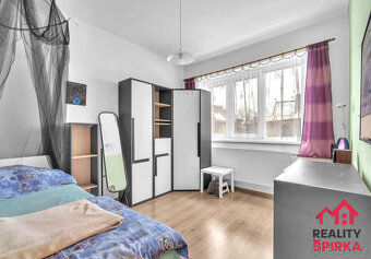 Prodej domu 4+1 s garážemi a pergolou, pozemek 870 m2, Staré - 10