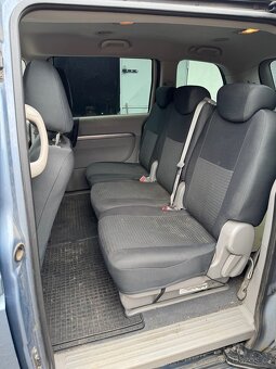 Kia carnival 2,9crdi - 10
