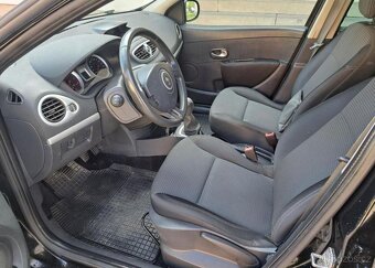 Renault Clio 1,5 dCi 75k Advantage Grandtou nafta manuál - 10
