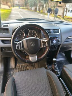 Suzuki Swift Sport - 10