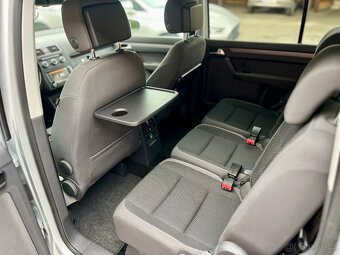 Volkswagen Touran 1,6 TDi NAVI / kamera / 2013 - 10