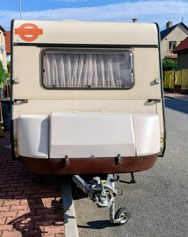 Obytný přívěs karavan - 10