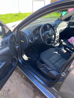 Škoda octavia 1.4 tis 90kw (vyměním) - 10