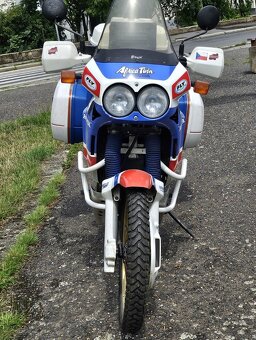 Africa Twin 650 - 10