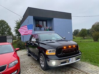 Dodge RAM 1500 Laramie 5.7 HEMI CrewCab2014--4x4--tažné 3.5t - 10
