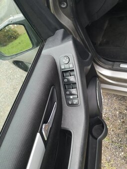 MERCEDES-BENZ B200 DIESEL 2008 TAŽNÉ KLIMA VÝHŘEV SEDAČEK - 10