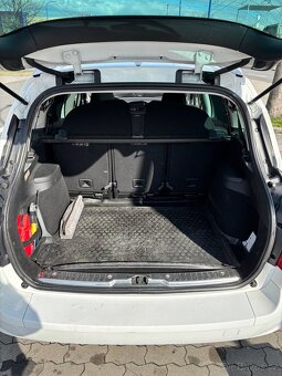 Nejlevnější pronájem taxi/rozvoz - Peugeot 308SW 1.6HDi - 10