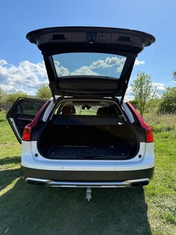 Prodám Volvo V90 CrossCountry, nejvyšší výbava - 10