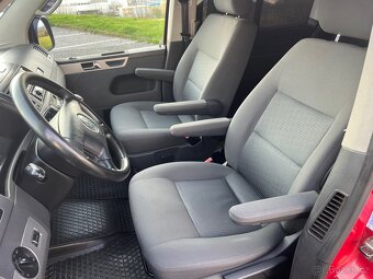 VW MULTIVAN - 10