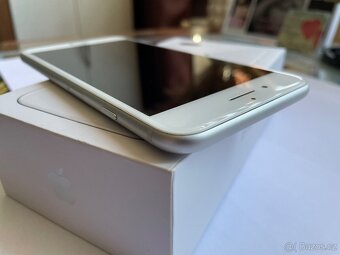 iPhone 8 plus (64GB) - 10