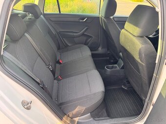 Škoda Rapid Spaceback 1.6 TDI Elegance - 10