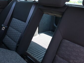 Škoda Octavia Kombi 1.6TDi 77kW TAŽNÉ "REZERVACE" - 10