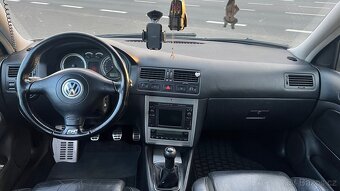Volkswagen Bora 1.9 TDI 96kW ASZ - 10