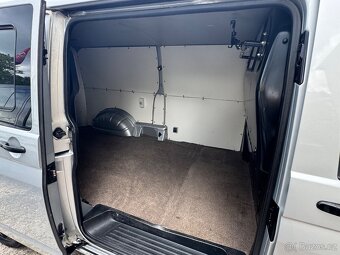 Volkswagen Transporter, 2.0,LANG,2.MAJ,AC,VÝHŘEV,TEMPO - 10