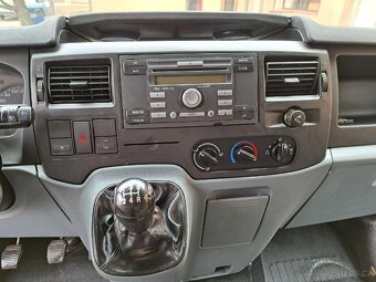 Ford Transit Tourneo 2.2 TDCI, 9 míst, tažné, 2 x topení - 10