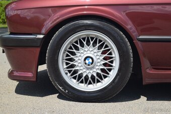 BMW E30 325i - 10