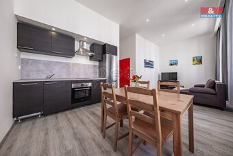 Prodej rodinného domu, 178 m², Třeboň, ul. Husova - 10