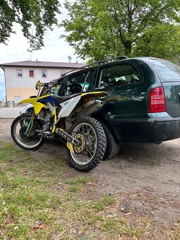 Suzuki RM-Z - 10