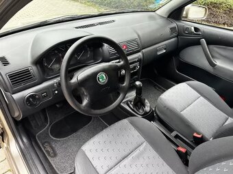 Škoda Octavia Tour 1.6 MPI 75kW LPG Climatronic 1.majitel - 10