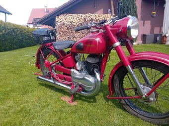 Triumph TWN 250 pérák, 1953 s doklady. - 10