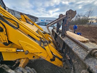 Traktorbagr JCB 3CX - 10