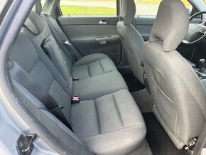 Volvo S40 2.4 benzín - 10