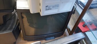 CRT televize, CRT monitory - 10