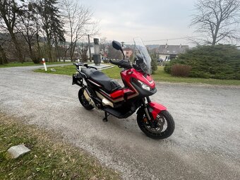 HONDA X-ADV 750 - 10