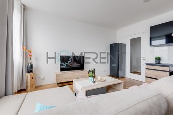 Pronájem Byt 1+kk, 25m² - Praha - Vinohrady - DEPO Grébovka - 10