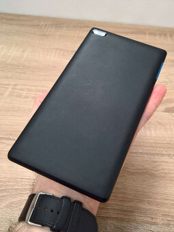 Lenovo Tab 7 Essential (TB-7304F) černý - 10