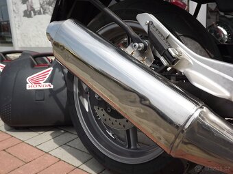 Honda CBF 500N - 10