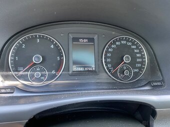 VW Touran 2.0 TDi - 10