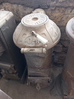 Stará starožitna litinová kamna - 10