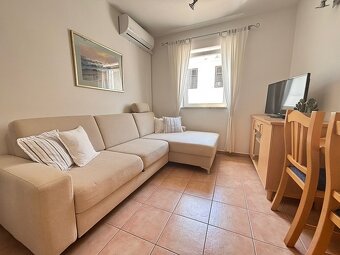 ☀NOVALJA (HR) - 2-izbový apartmán s terasou v 2.rade u mora - 10