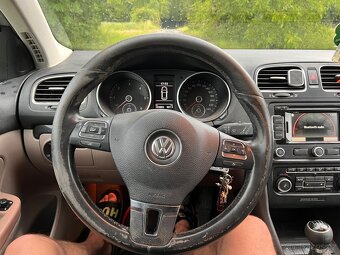 Volkswagen Golf VI 1,6 TDI 77kw 2011 - 10