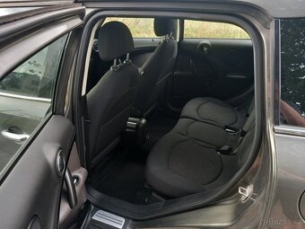 Mini Countryman 1.6D - 57xxx km - Nová STK - - 10