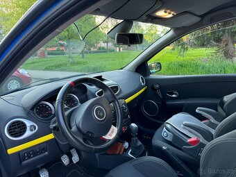 Clio Sport 2.0 145 kW - 10