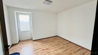 Nabízíme k prodeji zrekonstruovaný dům v Pacově - 10