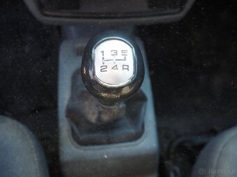 Ford Tourneo Connect 1.8 LPG klima, el. okna + zrcátka - 10