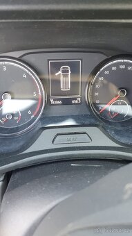Transporter T6.1   2,0tdi 81kw, r. 2020, 3 místa, klima - 10
