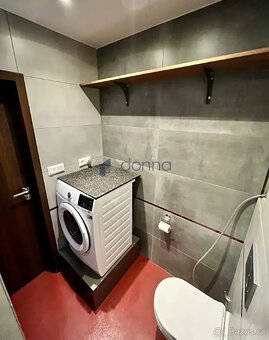 Pronájem bytu 2+kk, 44m², ul. Jankovcova, Praha 7 - Holešovi - 10