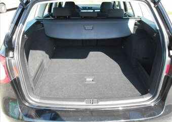 Volkswagen Passat 1,8 TSi Combi B6 Serviska benzín - 10