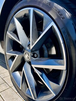 Škoda Superb 2.0TDI 140Kw, krásný stav. - 10