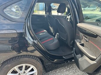 BMW 218D,F245 Active Tourer - 10