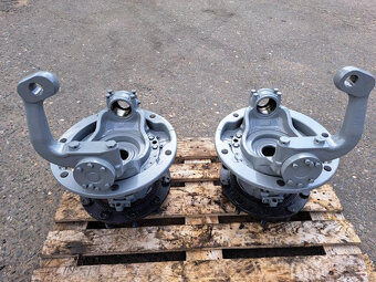 Otočný čep Tatra 815 po G.O. - 10