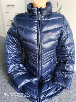 Bunda - kabát zn."MOUNTAIN EQUIPMENT" vel."M" - 10