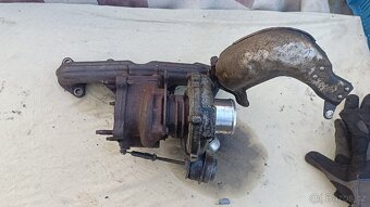 Dily z motoru Renault Trafic II 2.0dci 84kw 115ps 215tis - 10