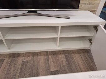 Nábytek do obývacího pokoje včetně TV - 10