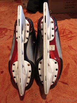 Hokejové brusle Bauer Vapor X800, vel. 8EE, EUR43, bez nožů - 10