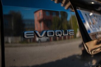 Land Rover Range Rover Evoque 2.0D I4 D165 MHEV R-Dynamic SE - 10